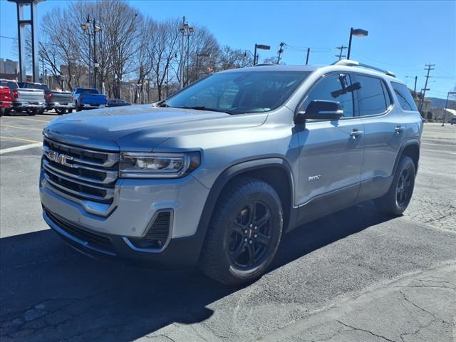 2023 GMC Acadia AT4