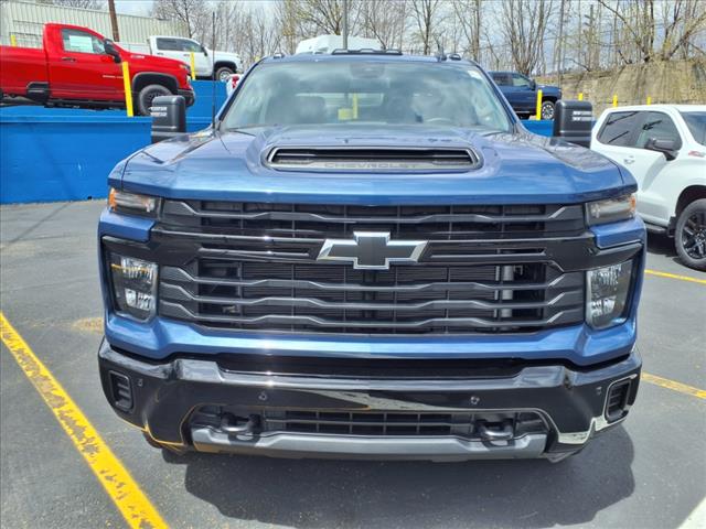 2025 Chevrolet Silverado 2500HD Custom
