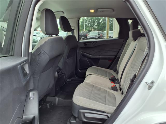 2022 Ford Escape Hybrid SE