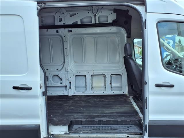 2022 Ford Transit 250