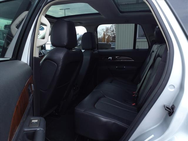 2012 Lincoln MKX Base 10