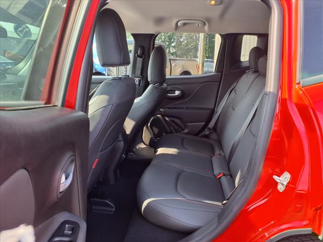 2023 Jeep Renegade Trailhawk