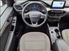 2022 Ford Escape Hybrid SE