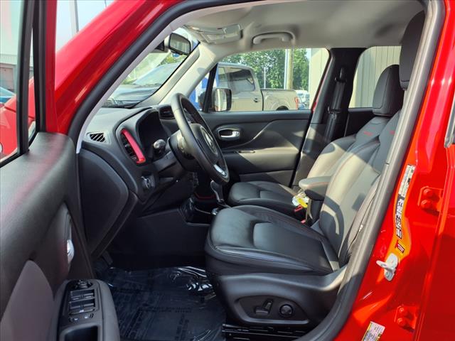 2023 Jeep Renegade Trailhawk