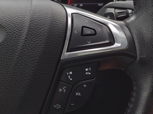 2017 Ford Fusion SE 15
