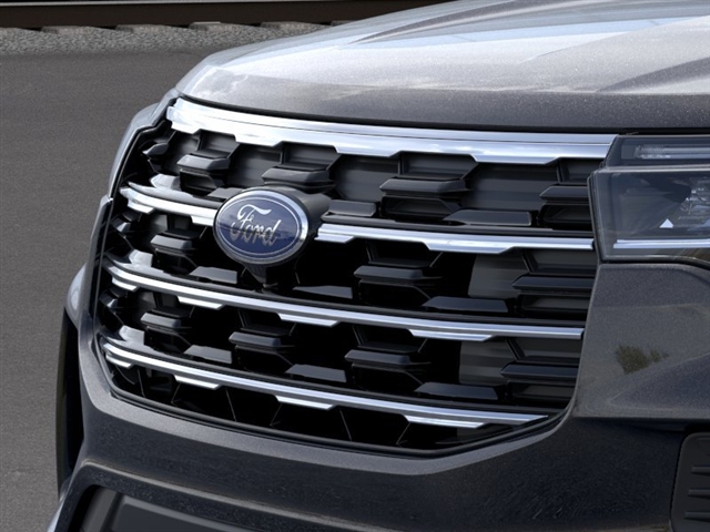 2025 Ford Explorer Active 17
