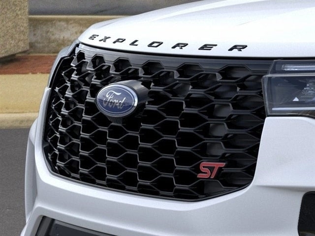 2025 Ford Explorer ST 17