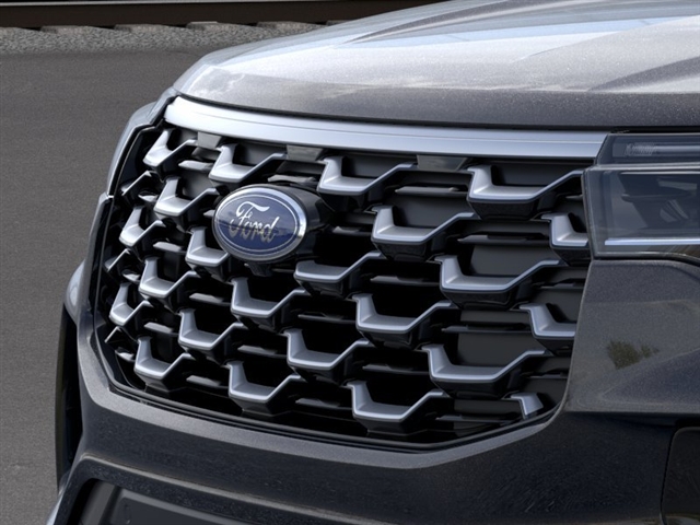 2025 Ford Explorer Platinum 17
