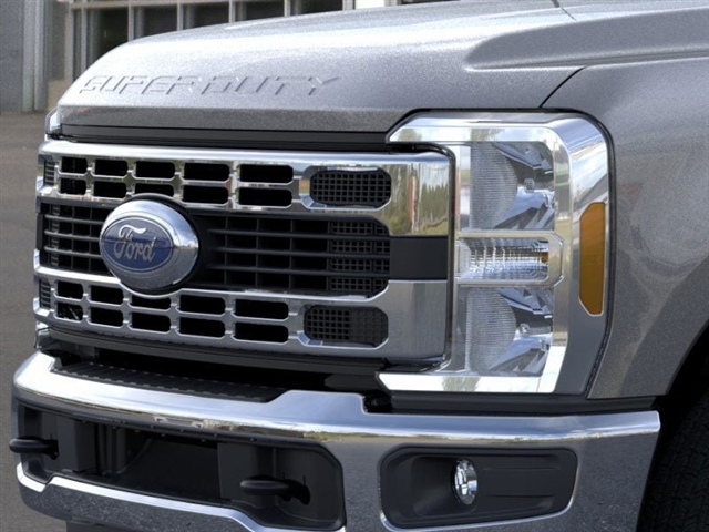 2024 Ford F-250 Super Duty XLT 17