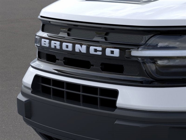 2024 Ford Bronco Sport Outer Banks 17