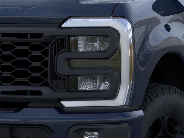 2024 Ford F-250 Super Duty XL 18