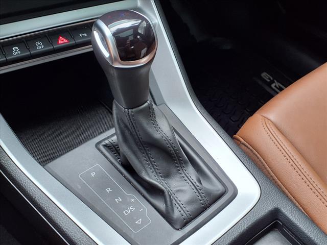 2022 Audi Q3 quattro Premium 40 TFSI