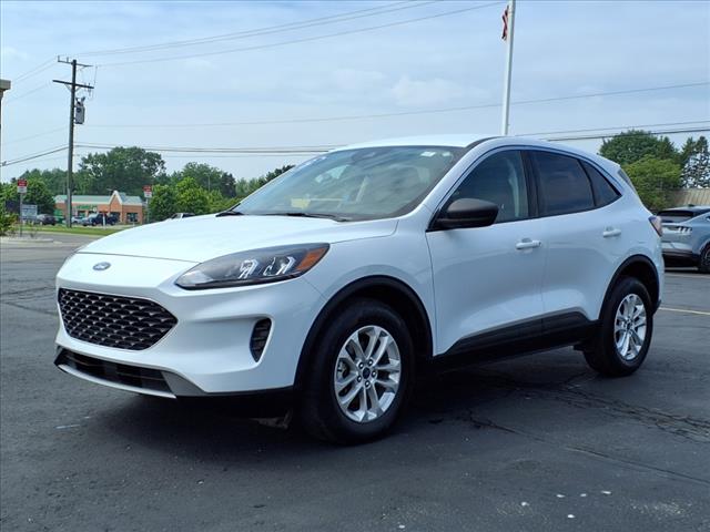 2022 Ford Escape Hybrid SE