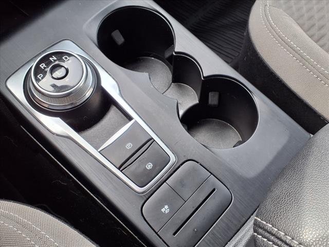 2022 Ford Escape Hybrid SE