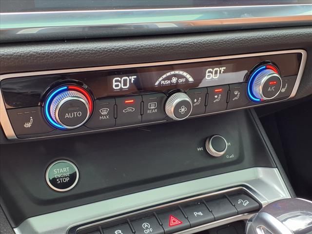 2022 Audi Q3 quattro Premium 40 TFSI