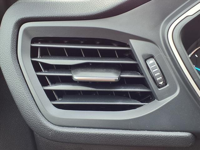 2022 Ford Escape Hybrid SE