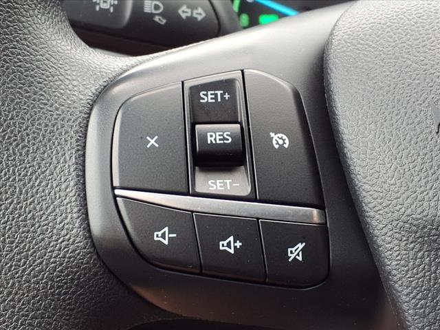 2022 Ford Escape Hybrid SE