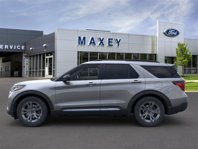 2025 Ford Explorer Active 26