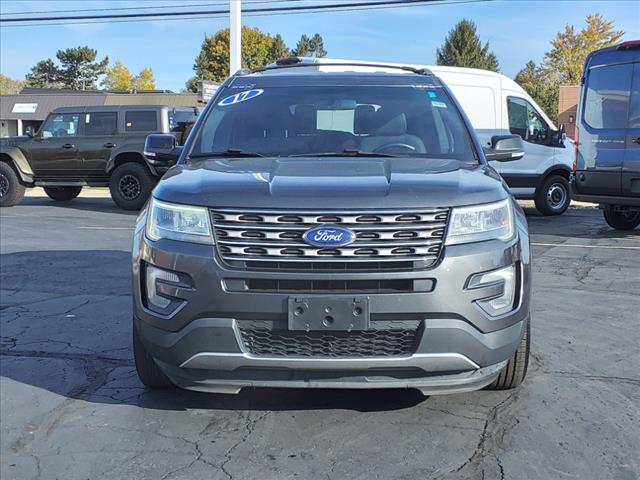 2017 Ford Explorer XLT 2