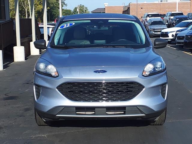 2022 Ford Escape SE 2