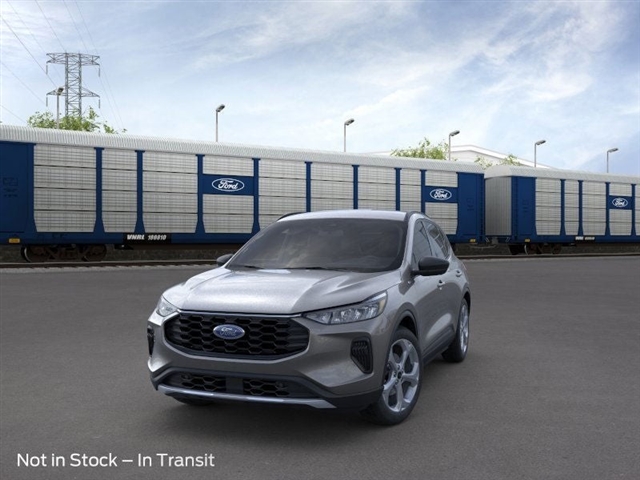 2025 Ford Escape ST-Line 2