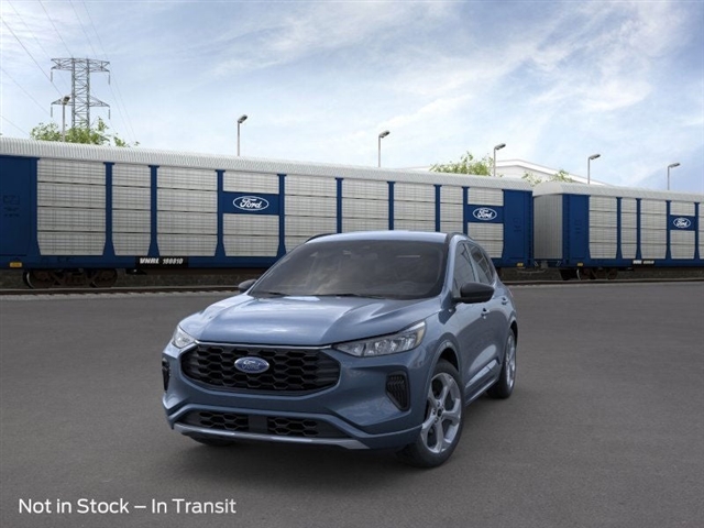 2024 Ford Escape ST-Line 2