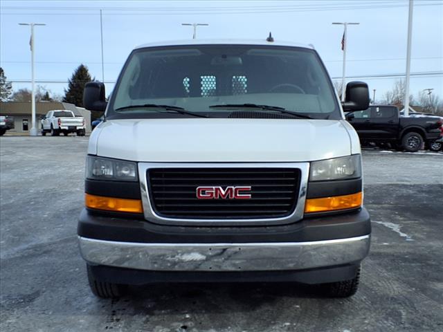 2022 GMC Savana 2500