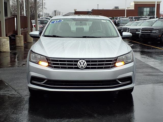 2017 Volkswagen Passat 1.8T SE 2