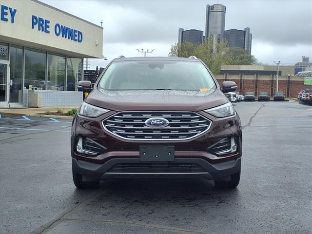 2023 Ford Edge Titanium