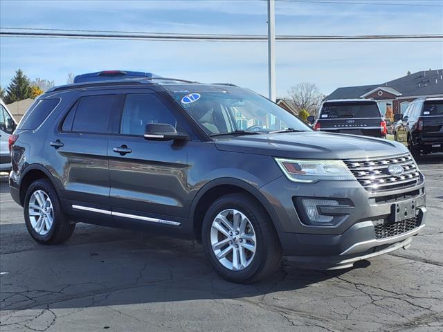 2017 Ford Explorer XLT 3