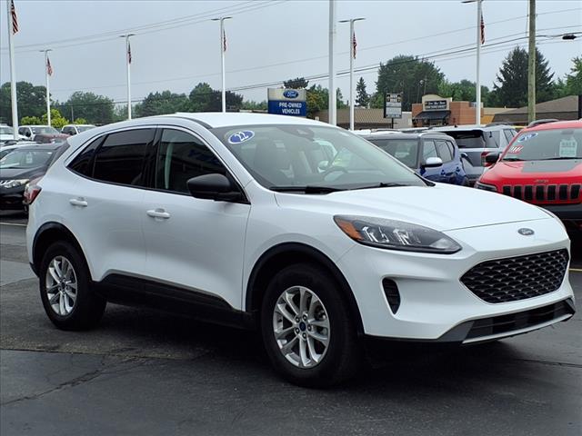 2022 Ford Escape Hybrid SE