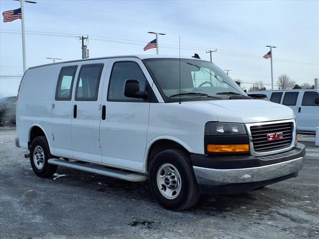 2022 GMC Savana 2500