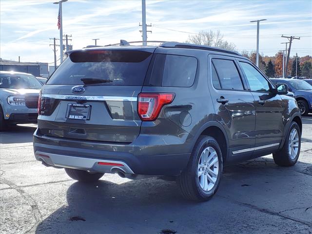 2017 Ford Explorer XLT 4