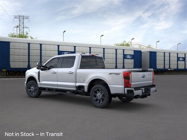 2024 Ford F-350 Super Duty F-350 XLT 4