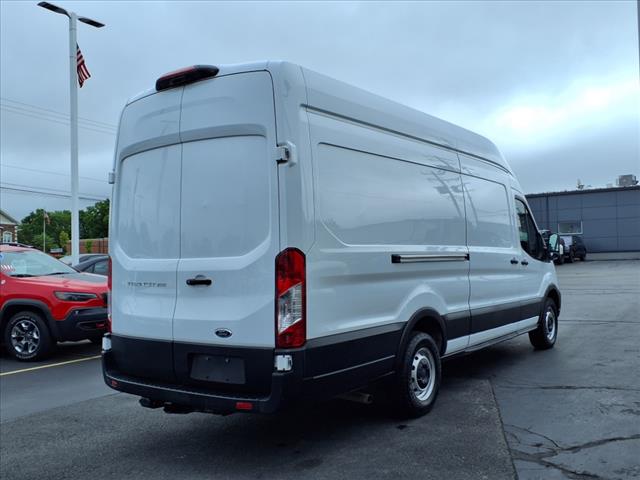 2022 Ford Transit 250
