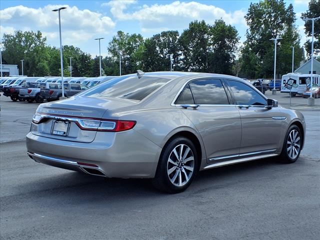 2018 Lincoln Continental Premiere
