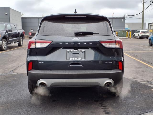 2022 Ford Escape SE 6