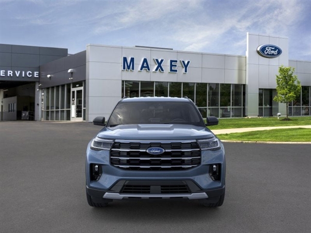 2025 Ford Explorer Active 6