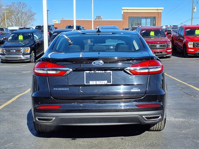 2020 Ford Fusion SE
