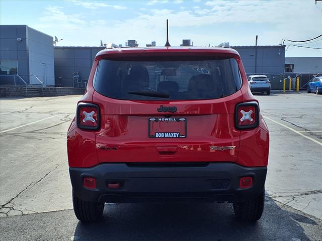 2023 Jeep Renegade Trailhawk