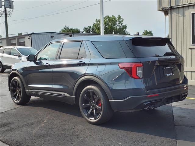 2022 Ford Explorer ST 7