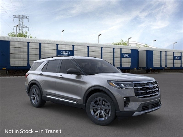 2025 Ford Explorer Active 7