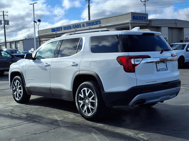 2022 GMC Acadia SLE