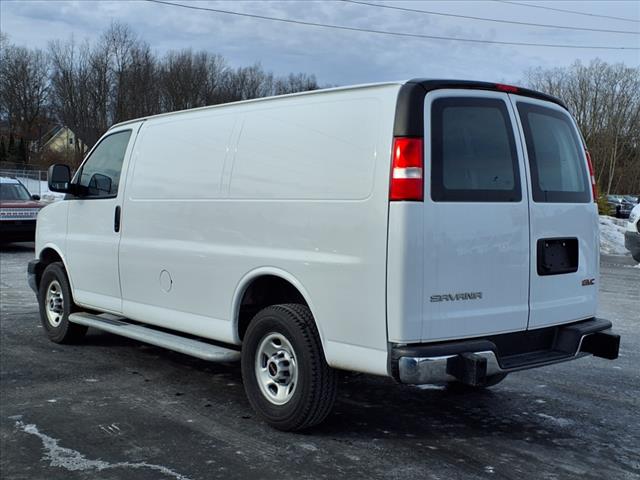 2022 GMC Savana 2500