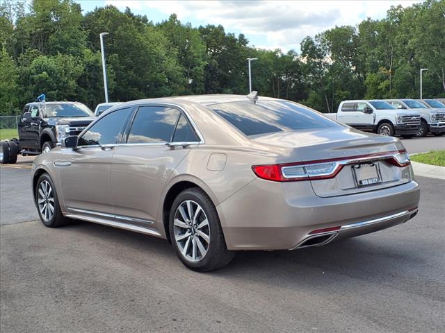 2018 Lincoln Continental Premiere