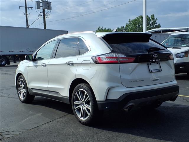 2022 Ford Edge Titanium