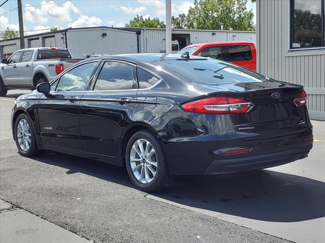 2019 Ford Fusion Hybrid SE 7