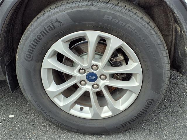 2022 Ford Escape Hybrid SE