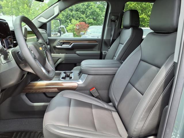 2025 Chevrolet Silverado 2500HD LT