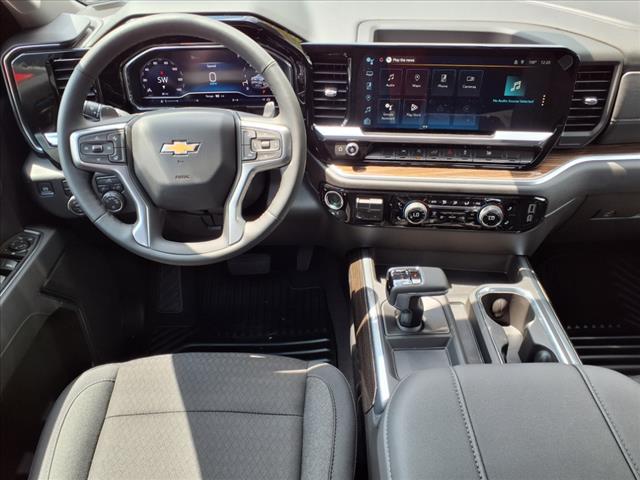 2025 Chevrolet Silverado 1500 LT LT1